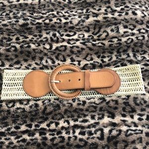 Anthropologie belt